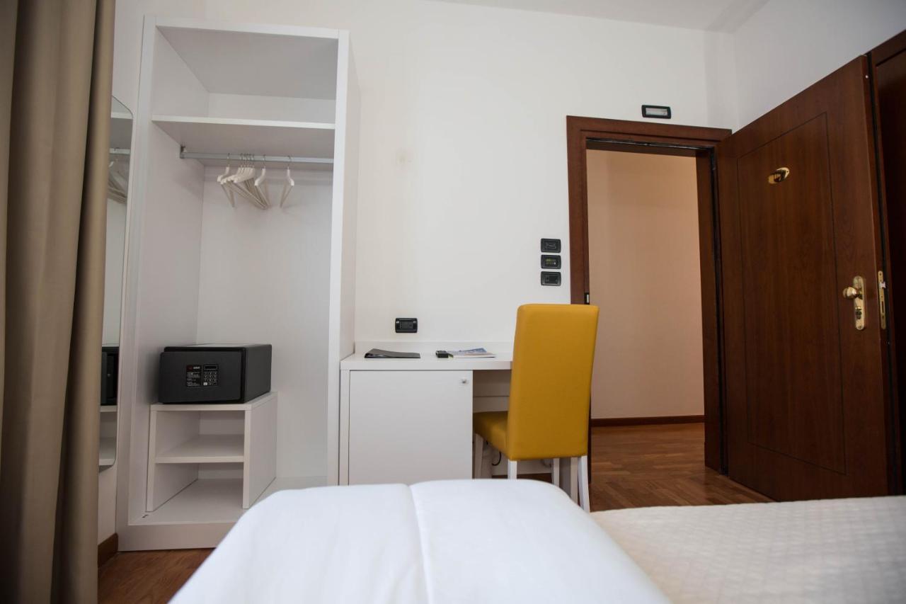 Hotel Palazzo Bello - Nuova Gestione Recanati Exterior photo