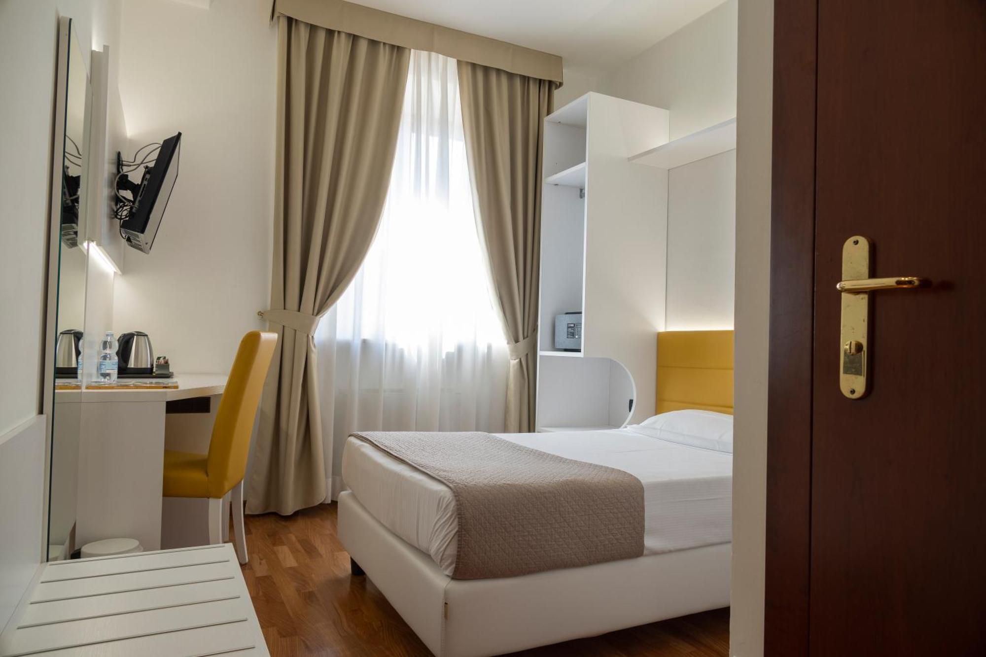 Hotel Palazzo Bello - Nuova Gestione Recanati Exterior photo