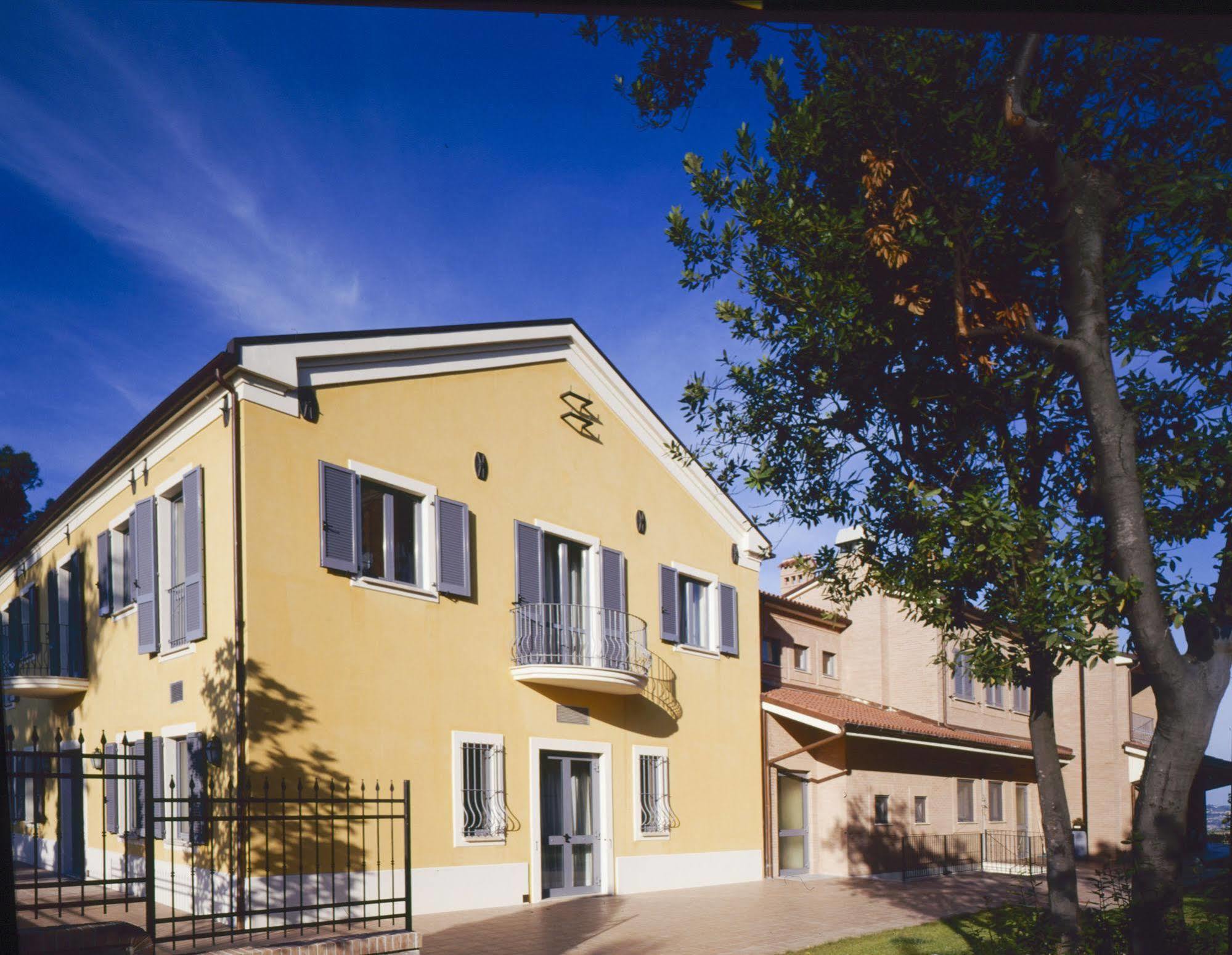 Hotel Palazzo Bello - Nuova Gestione Recanati Exterior photo