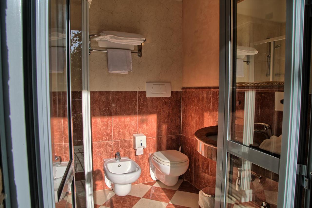Hotel Palazzo Bello - Nuova Gestione Recanati Exterior photo